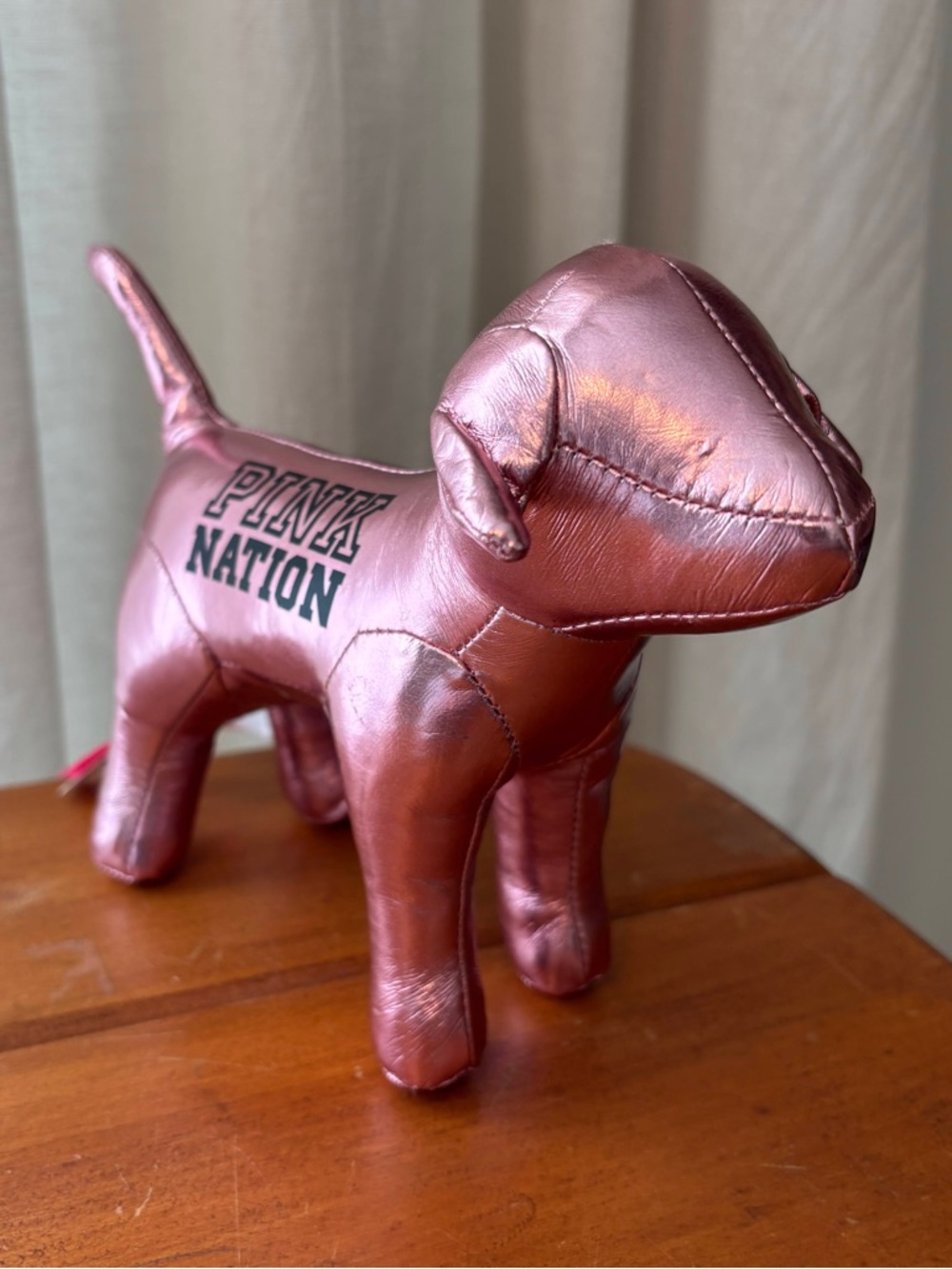 Shiny Metallic Pink VS PINK Nation Dog Limited Edition from Victoria's Secret - Picture 4 of 8